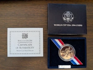 1994 World Cup Commemorative USA Half Dollar Clad Proof Coin - Picture 1 of 4