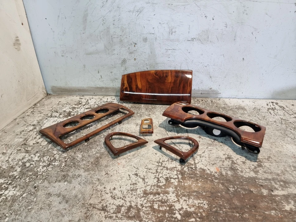 Комплект отделки внутренней центральной панели из шпона для приборной панели и консоли Jaguar XK8 1998 X100 - Изображение 1 из 4