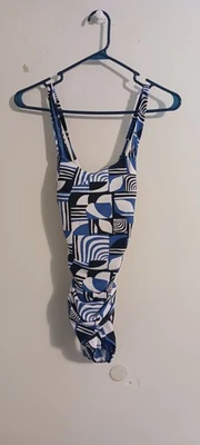 BNWT Ladies Medium One Piece NAUTICA Navy/White Geometric Print Swimsuit - Image 1 of 4