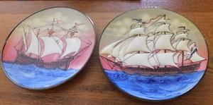 25-548 2 Vintage Marie Louise Handpainted Sailing Ship Plates 4507 4503 Germany - Bild 1 von 8