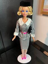 1995 Mattel Barbie International Travel Paris