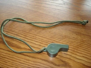 ORIGINAL U.S. MILITARY ISSUE OD WHISTLE DATED 1971, VIET NAM WAR ERA 2-71 - Picture 1 of 5