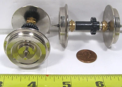 USA Trains G Scale Steel Wheels with Black Gear  PA 22-518 Ctr Axle  2ct Z9M - Image 1 of 2