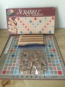 SCRABBLE BRAND CROSSWORD GAME, SELCHOW & RIGHTER, FROM 1982 - Picture 1 of 5