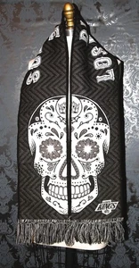 L.A. Kings Dia De Los Muertos Sugar Skull Scarf Limited Edition NHL Fan Gear - Picture 1 of 9