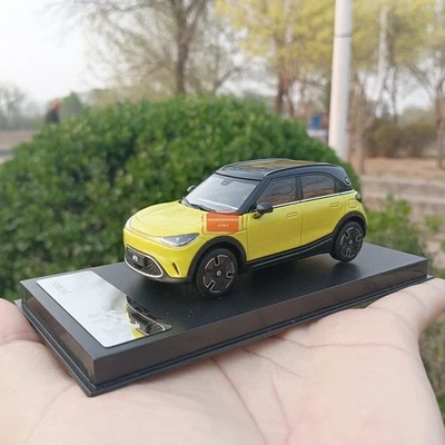1/43 Smart #1 Diecast Model Car Light Yellow Color - Image 1 of 4
