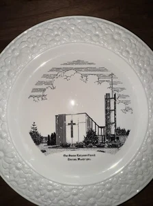 Our Savior Lutheran Church OSLC Tacoma, WA Collectors Plate - Picture 1 of 3