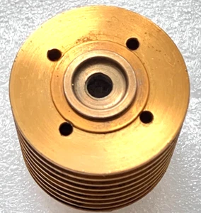 Nitro Engine Kyosho GX-15 Gold Cylinder Head, top with excellent threads. #2 - Picture 1 of 3