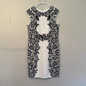 Liz Claiborne Dress Women’s 14 White Black Floral Print Sheath Cap Sleeve Knit - Picture 1 of 11