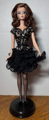 2004 Silkstone Fashion Model 'Trace of Lace’ Barbie - #G7212 - COMPLETE! - Image 1 of 4