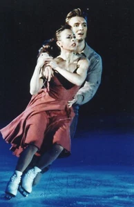 JAYNE TORVILL & CHRISTOPHER DEAN - Signed 6x4 Photograph - SPORT - SKATING - Picture 1 of 2
