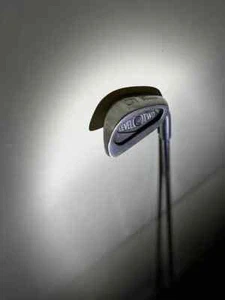 Chicago Level Two 5 Iron-RH-R FLEX-QCR-4 - Picture 1 of 2