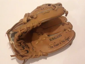 CAL Ripken Jr Rawlings RHT Youth Baseball 9” Glove Model RBG105.  - Bild 1 von 12