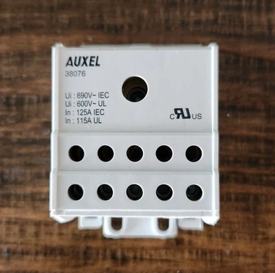 NEW Altech 38076 Power Distribution Block 1 Pole 115A 600V DIN Rail 1 In/10 Out - Image 1 of 4