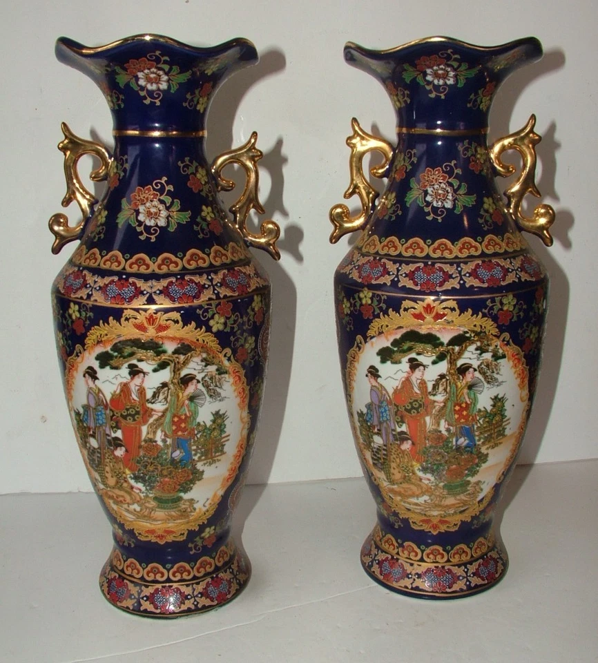 2X Large Vintage Japanese Chinese Blue Satsuma Geisha Chinoiserie Gilded Vases - Image 1 of 4