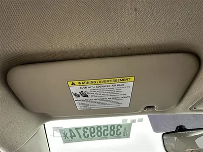 Driver Left Sun Visor Without Sunroof Fits 18-23 RIO 2646699 - Image 1 of 4