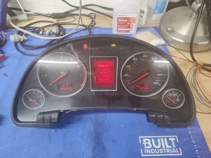 OEM Audi A4 B6 2002-2005 Instrument Cluster Speedometer 8E0 920 950 L - Picture 1 of 6