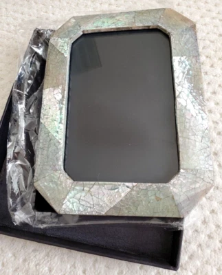 NIB Grey Mother of Pearl Shell Arts Cebu Philippines picture frame 4x6 - Image 1 of 4