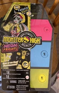 Monster High Skulltimate Secrets Neon Frights Frankie Stein  Fashion Doll - Picture 1 of 4