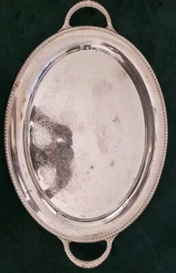 Vassoio ovale vintage International Silver Co. placcato argento con manici 24"x15" - Foto 1 di 6