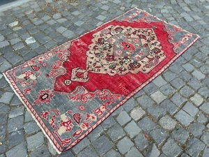 Handmade Wool Rug, Bohemian Area Rug, Turkish Vintage Rug, Home Rug 3,1 x 5,8 ft - Picture 1 of 10
