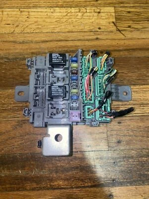 Honda Odyssey 2005-2010 cabina/tablero caja de fusibles relé montaje shj-ra2 Foto 1 de 3