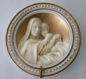 Plato colgante de pared Bradford Exchange Madre del Amor María, Reina del Cielo 1999* - Imagen 1 de 7