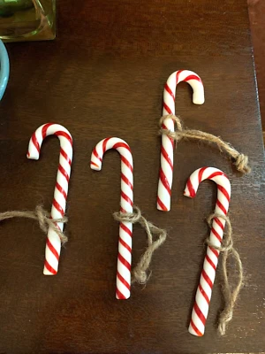 Pottery barn Holiday NAPKIN RING Candy Cane Disney Christmas kid party gift , - Image 1 of 4