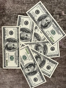 1 Bill Series 2006 A, 100 Dollar Bill Circulated Crisp Bill Near Mint - Picture 1 of 3