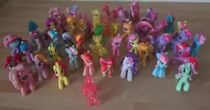 Pacchetto action figure mini pony My Little Pony 1,5" - 2" più accessori - Foto 1 di 5