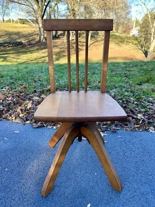 Vintage Kinder Drehstuhl Schreibtischstuhl Handwerker Massivholz verstellbar 26" - Bild 1 von 12