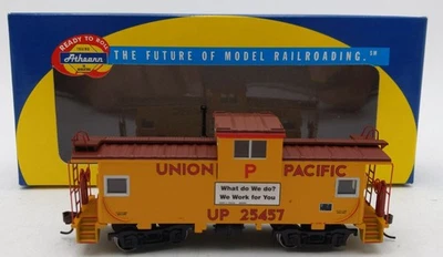 Athearn 75173 HO Union Pacific Wide Vision Caboose #25457 LN/Box - Image 1 of 4