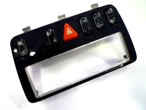 Interruptor de cubierta Mercedes Benz W208 CLK A2086801936 - Imagen 1 de 1