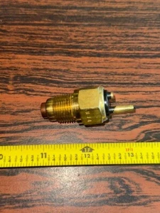 94 Polaris Indy 440 OEM NEW  Temperature Sensor 3083055 - Picture 1 of 3