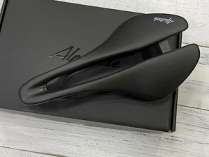 Alpitude Gardena Carbon Saddle (1K Plain) - Picture 1 of 15