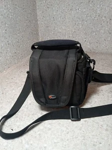 LOWEPRO LP 144 CAMERA CASE - Picture 1 of 11
