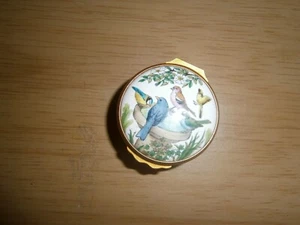 Bilston & Battersea Halcyon Days Emaille Box - Vögel trinken Ende 70er Jahre)( - Bild 1 von 7