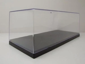 Klarsichtbox Vitrine für 1:18 Modelle Triple9 - Bild 1 von 4