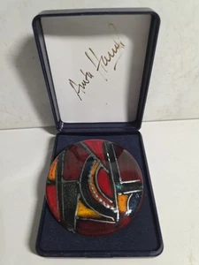 ANITA HARRIS BROOCH RARE ONE OFF BOXED SIGNED - Picture 1 of 3