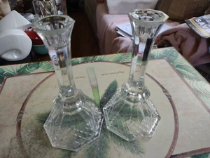 VINTAGE 2 PAIR CLEAR DIAMOND GLASS CANDLE HOLDERS 7 1/2" TALL - Picture 1 of 6