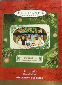 Hallmark Our Family Photo Holder TREE Ornament 2001 Christmas Keepsake VINTAGE - Picture 1 of 1