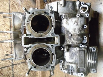 1987 Yamaha Venture XVZ1300 XVZ 1300 caixa de manivela do motor bloco invólucro cilindros 86 - Imagem 1 de 4