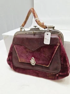 Antique 5" Late Victorian Red Velvet Nickel Plated Trim Child's Purse c1880-1900 - Picture 1 of 7