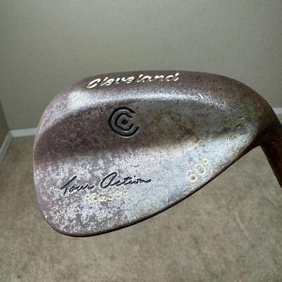 Cleveland Tour Action 588 60 Degree Lob Wedge LW Raw Stiff Dynamic Gold 35" RH - Image 1 of 4
