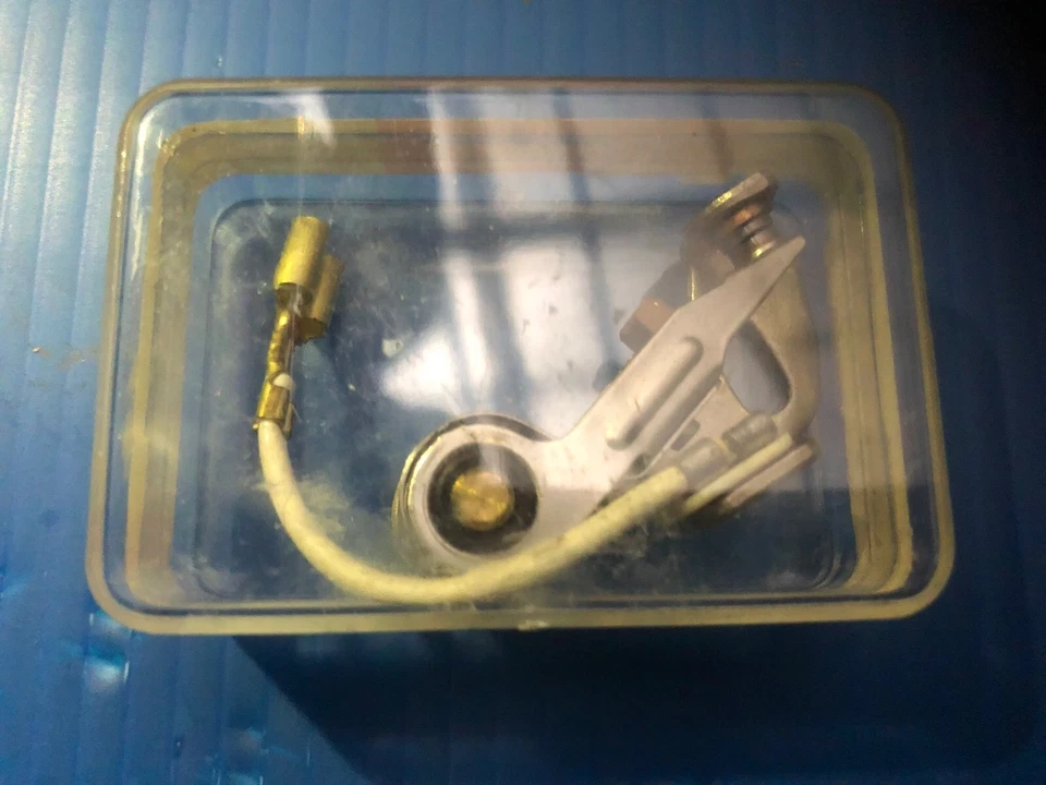 JUEGO DE INTERRUPTORES DE CONTACTO BMW 2002 TI / TII / TURBO 1502 2000 TI TILUX N.O.S Foto 1 de 4