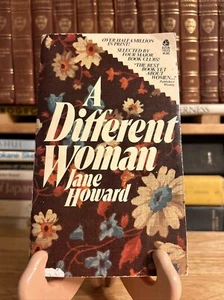 A DIFFERENT WOMAN JANE HOWARD FIRST AVON PRINTING AUGUST 1974 3rd - Imagen 1 de 10
