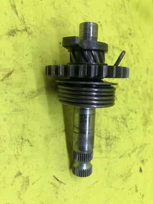 Eje de engranaje de arranque Yamaha RT180  Foto 1 de 4