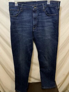 Men’s Wrangler Relaxed Blue Jeans Sz:38x34 Cotton blends Flat Front Five Pocket - Picture 1 of 4