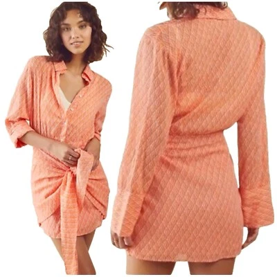 Vestido camisero Free People Silky Rillo naranja estampado botón delantero manga larga envolvente  Foto 1 de 4