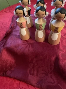 6 alte Dregeno DDR Serviettenhalter Figuren Erzgebirge  Nummer 1  - Bild 1 von 3